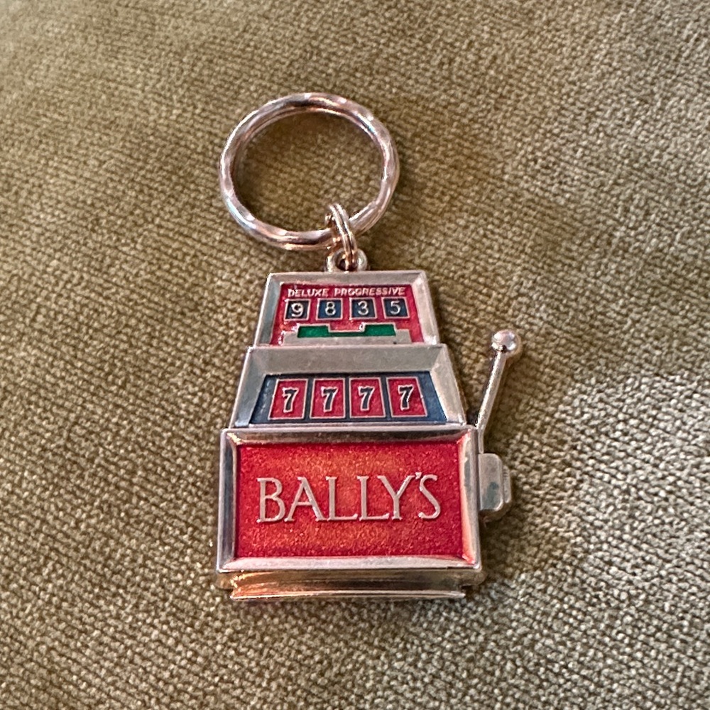 Vintage Bally's Las Vegas Slot Machine Keychain Red Enamel Casino